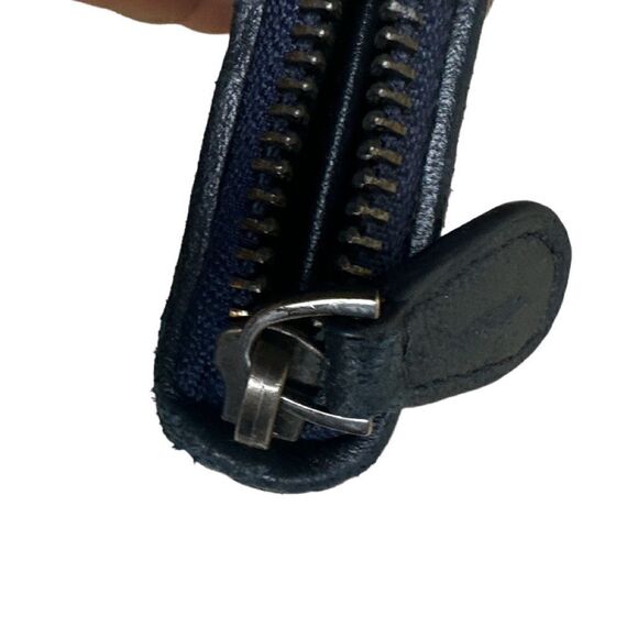 BOTTEGA VENETA Intrecciato Navy Leather Wallet - Picture 9 of 11